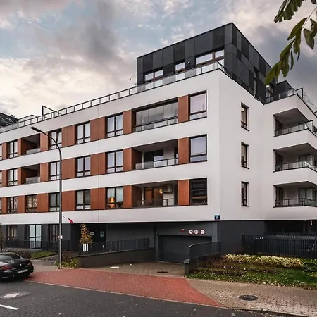 Metro Park - Bielany, Sun & Snow Apartment