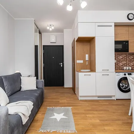 Metro Park - Bielany, Sun & Snow アパート ワルシャワ